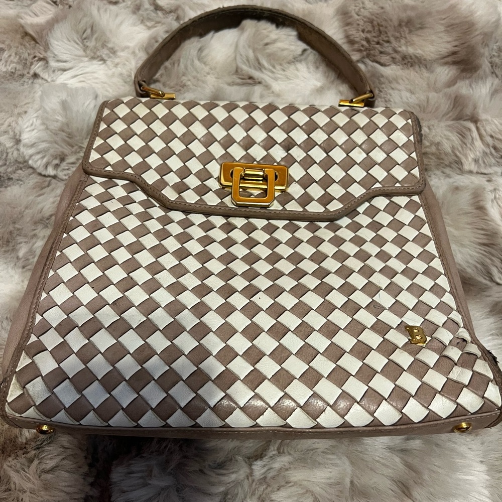 Vintage Bally Leather Kelly bag (callouts in photos) please look before purchase - Picture 2 of 15